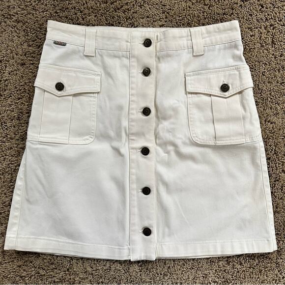 Burberry Cream color button skirt size 6